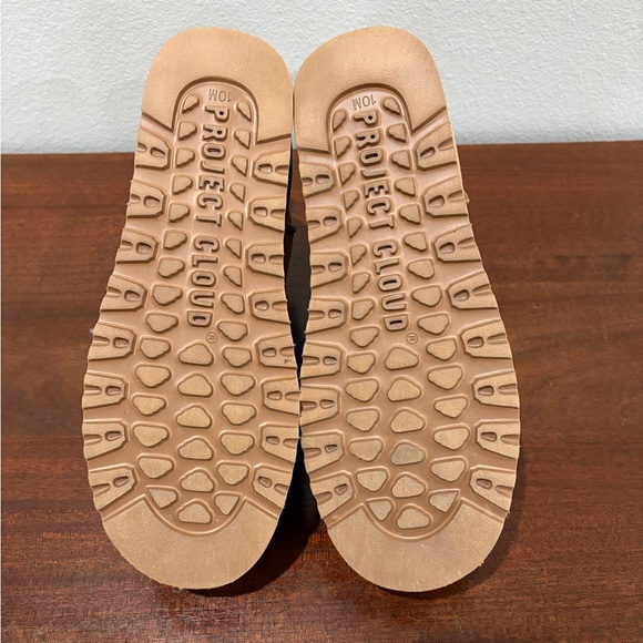 Project Cloud Huggy Platform Suede Ankle Boot - Picture 9 of 9